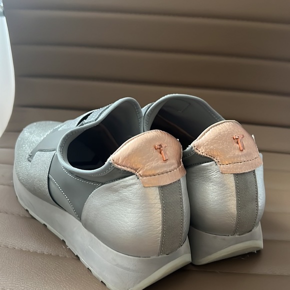 Ted Baker Sneakers - Picture 4 of 8